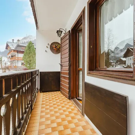 Sasso Bianco - Mountain View & Private Parking Apartman