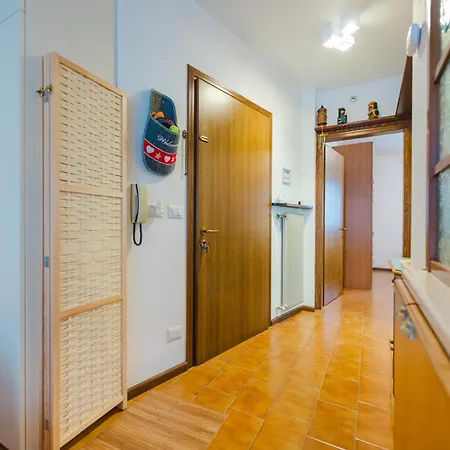 Sasso Bianco - Mountain View & Private Parking Apartman