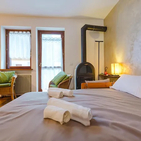 Sasso Bianco - Mountain View & Private Parking Apartman