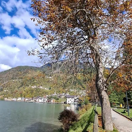 Sasso Bianco - Mountain View & Private Parking Apartmán *