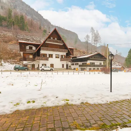 Apartment Sasso Bianco - Mountain View & Private Parking Sottoguda
