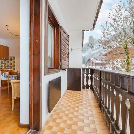 Sasso Bianco - Mountain View & Private Parking Apartment Sottoguda